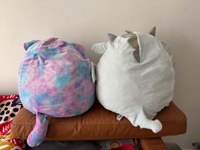 2 Squishmallows big size