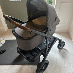 Uppababy Vista V2