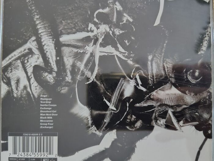 Massive Attack - Mezzanine CD (1998) Downtempo, Trip Hop EX+