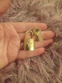 LV bag lock & keys