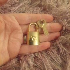 LV bag lock & keys