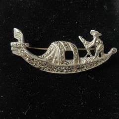 Brooch