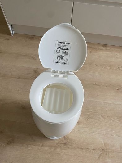 nappy bin