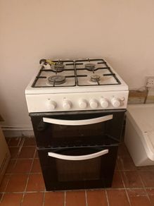 FREE Logik Gas Cooker