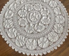 Vintage Round 60" crochet lace & crisp cotton insets tablecloth