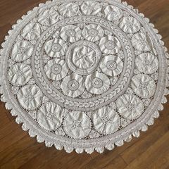Vintage Round 60" crochet lace & crisp cotton insets tablecloth