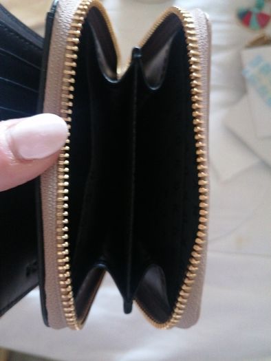DKNY Wallet