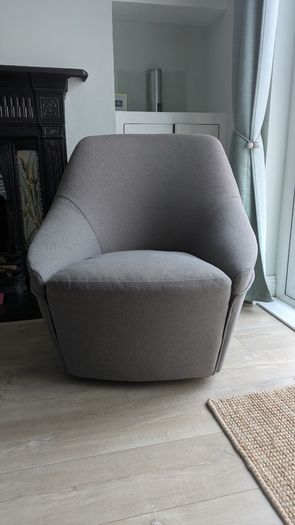Swivel armchair