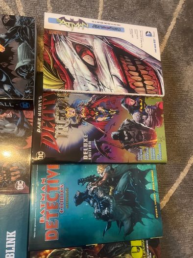 Batman Omnibus Bundle