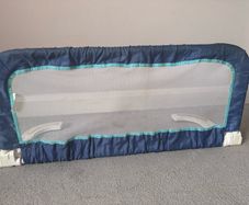 "Safety 1st" Portable Bed Guard