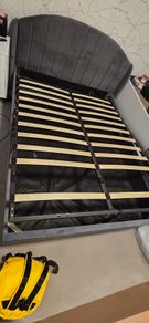 King size bed