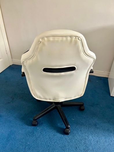 Adjustable Office / Gaming Chair