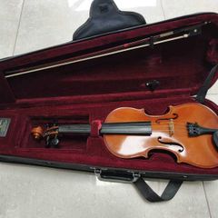 Violin 1/2 Sized