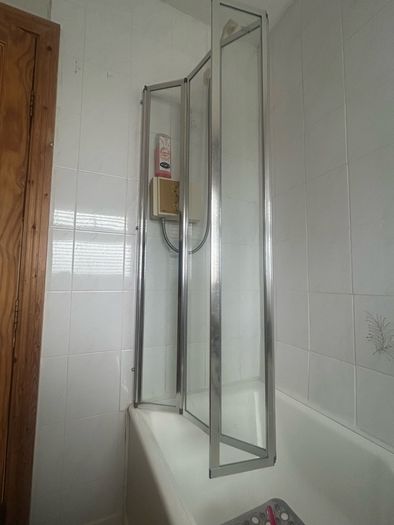 Shower Door Free