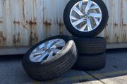 Genuine Volkswagen Tiguan 18" Alloy Wheels