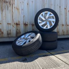 Genuine Volkswagen Tiguan 18" Alloy Wheels