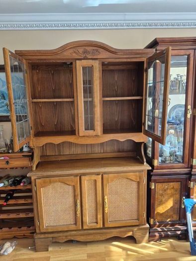 display cabinet