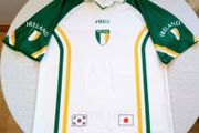 Rare Republic Of Ireland Soccer / GAA Crossover 2002 Japan/Korea World Cup Memorabilia O'Neills Jersey Size L Adults