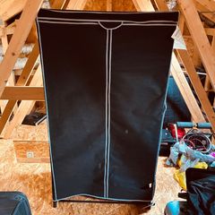 Freestanding wardrobe