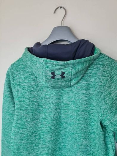 Under armour x storm hoodie Size small-medium green in like new condition