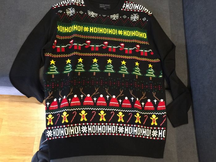 Christmas jumper Size L.