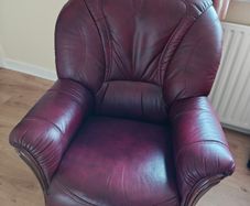 Armchair beautiful leather