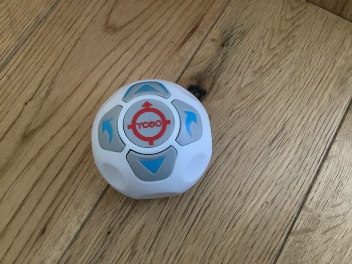 Robot