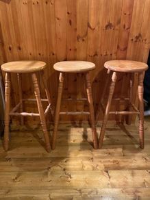 3 Bar Stools