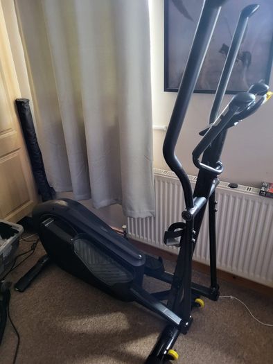 Self-Powered and Connected (Kinomap) Cross Trainer Domyos EL520B