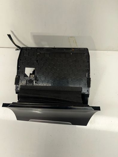 Vw Volkswagen Golf Mk7 2015 Front Centre Ashtray Console 5g2863391 A1l3b43s