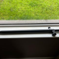 K&M Speaker Distance Pole