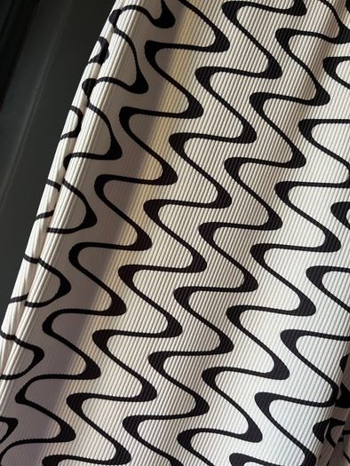 SHEIN wavy stripe print flare leg trousers Size 10