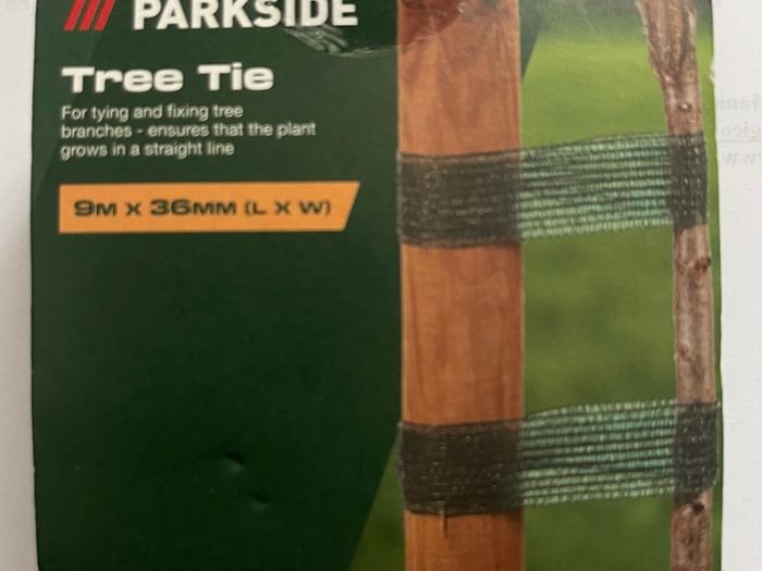 Tree Tie