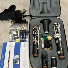 Buffet Crampon E11 Clarinet, Vandoren B40 Mouthpiece + Extras