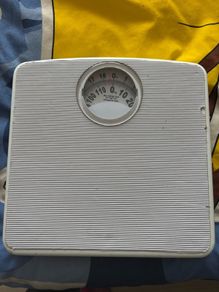 bathroom classic scale
