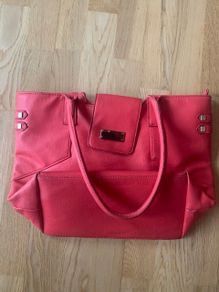 Ladies handbag