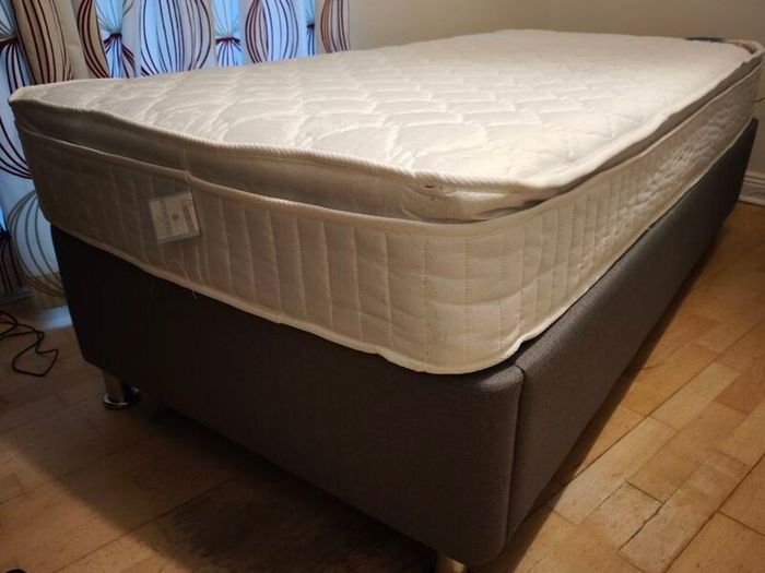 Single Bed with mattress