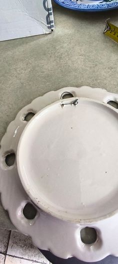 Beautiful Portogaise ceramic wall hanging plate.