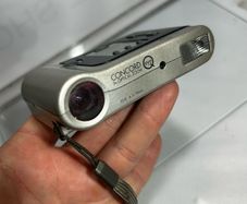 Concord Eye-Q 3X Vintage Digital Camera 2001