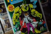 The Incredible Hulk ! Issue #393 ! Green Foil  Cover ! 30th Anniversary Issue ! 1992 ! by Marvel !