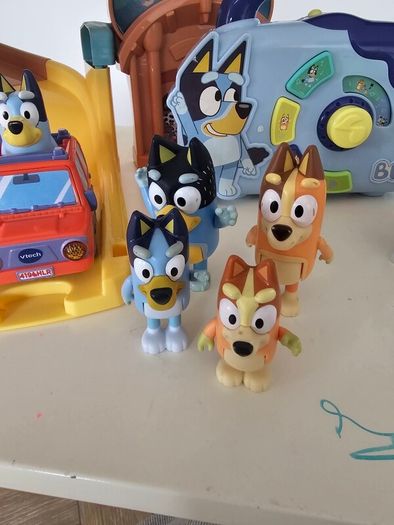Bluey toy set