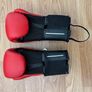 Box punching bag and gloves Image 6