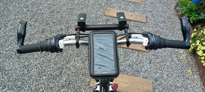 Mens mountain bike