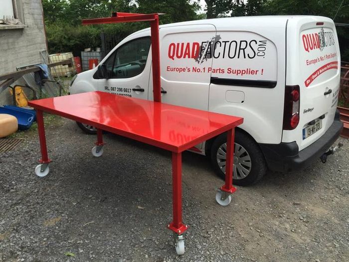 New Steel Workbenchs On Wheels