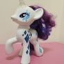 My Little Pony Light-Up Glow 7.5 Inch Rarity White Unicorn Toy 2014 Image 2