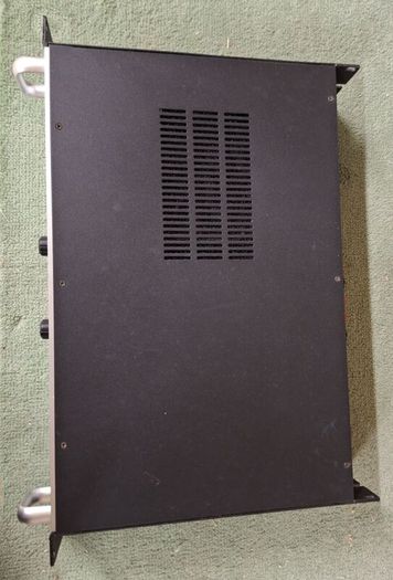 Gatt 60x 2x300 watt power amp