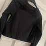 gym crop top Image 3