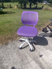desk chair