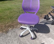 desk chair
