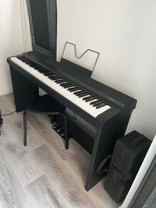 Electronic Piano